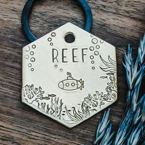 Sous-marin - Médaille d'identification pour animal de compagnie - Médaille pour chien - Médaille d'identification pour animal de compagnie - Estampée à la main - Personnalisé - Sur mesure - Dog Tag - Sous-marin - Océan - Récif - Corail - Mer