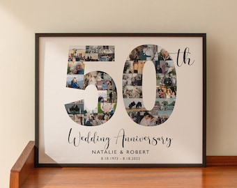 Könnte beinhalten: Ein gerahmtes Foto-Collage zum 50. Hochzeitstag. Die Zahl "50" ist mit mehreren Fotos gefüllt. Die Worte "Wedding Anniversary" und die Namen "Natalie & Robert" stehen darunter, zusammen mit den Daten 8.18.1973 - 8.18.2023.
