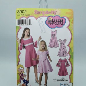 Simplicity 3902 Lizzie McGuire Dress Pattern Girls, size 3 4 5 6,  Bell Sleeves Spring Summer