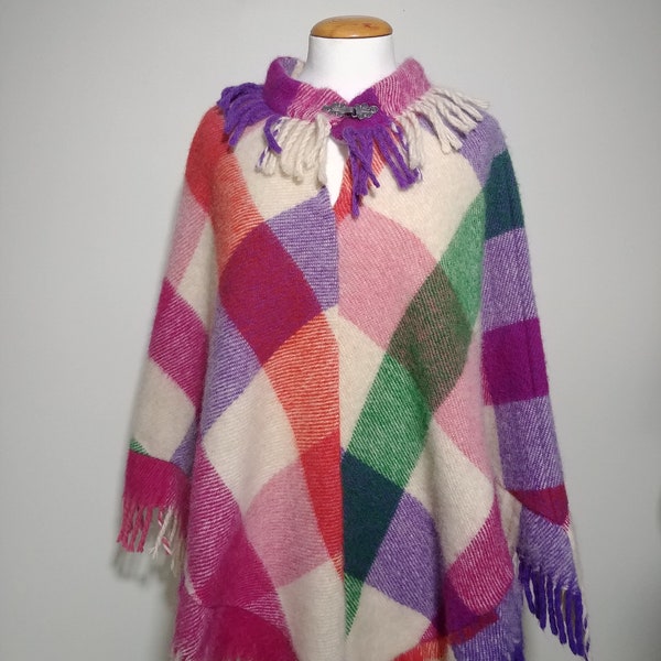 Vintage Wool Pastel Plaid Fringed Poncho, Retro Boho Hand Made Blanket Poncho, Cape,