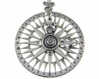 Handcrafted Solid 925 Sterling Silver Celtic Tradition in Fleur De Lis Rose Compass Pendant