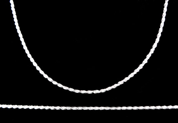 925 Sterling Silver 2mm Diamond-cut Snake Chain 18 Inch 925 Sterling Silver 2mm Diamond-cut Snake Chain 18 Inch