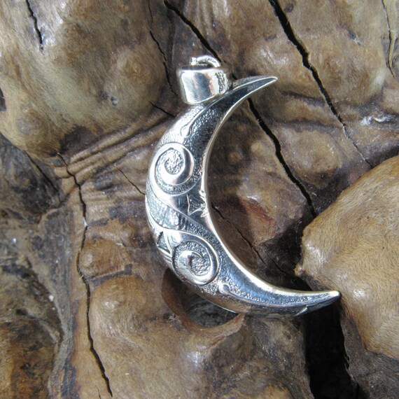 Buy Solid 925 Sterling Silver Crescent Moon Pendant Celtic