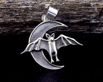 Solid 925 Sterling Silver Bat and Crescent Moon Pendant – Gothic Lunar Bat Necklace Amulet