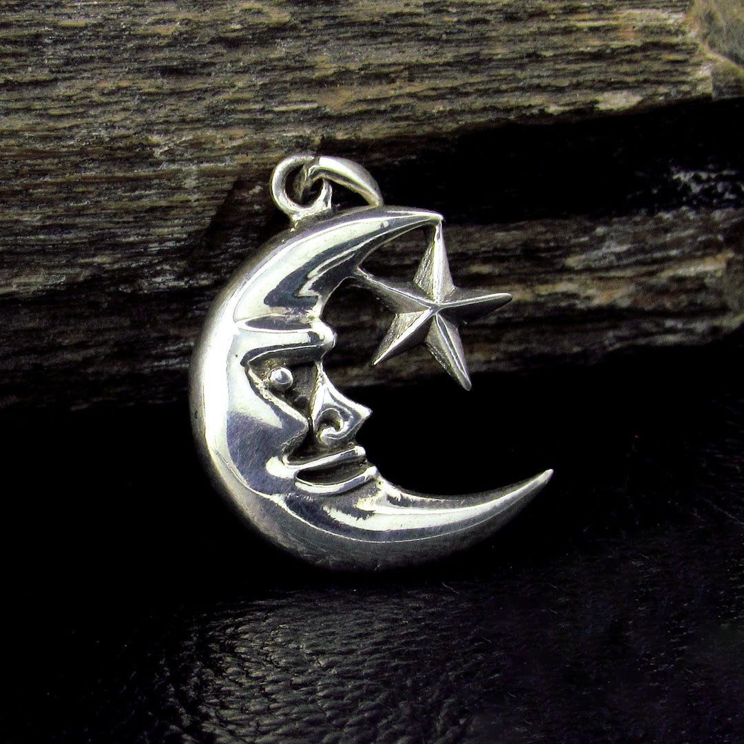 ＊NEW＊トルコ製 ムーンスターリングシルバー925 Solid 925 Sterling Silver Crescent Moon and Star Pendant, Gothic