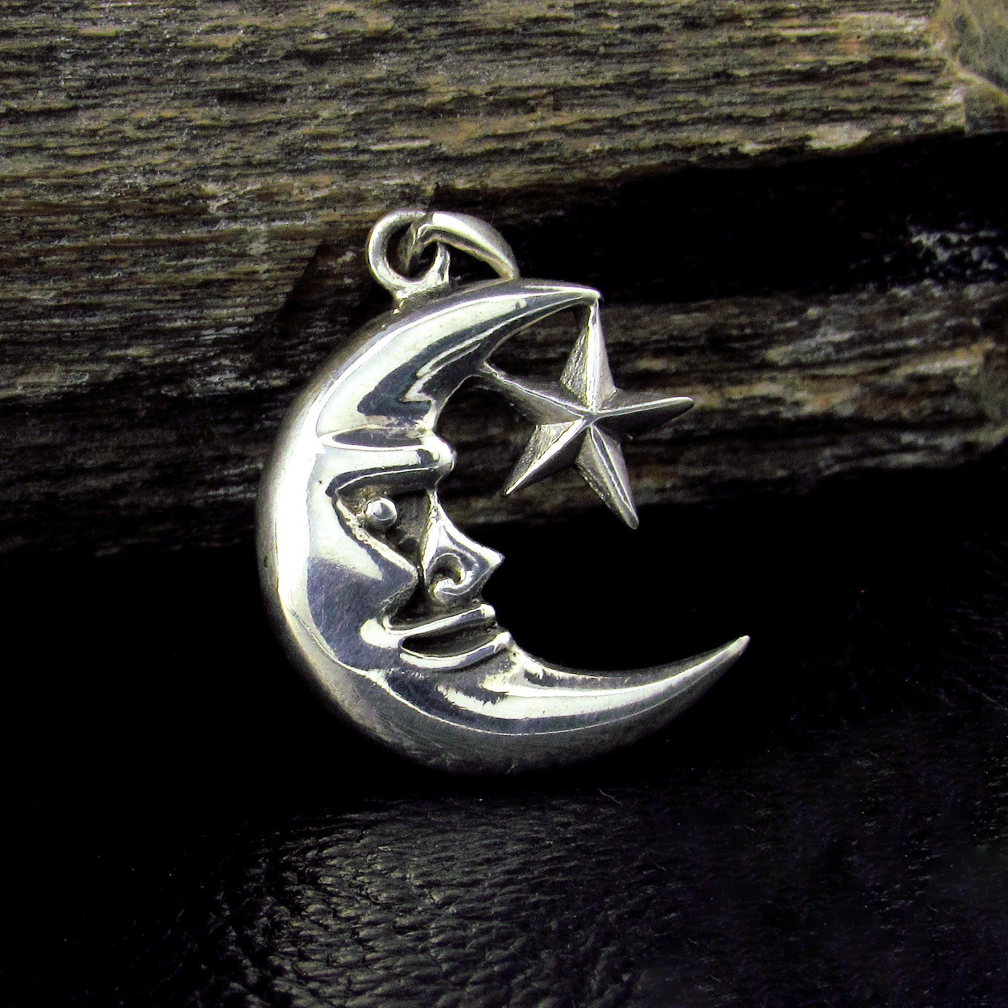 ＊NEW＊トルコ製 ムーンスターリングシルバー925 Solid 925 Sterling Silver Crescent Moon and Star Pendant, Gothic