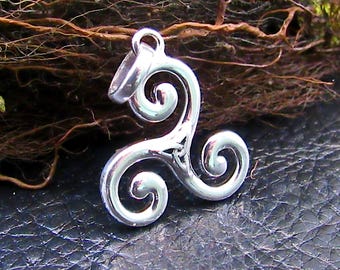 Ciondolo Triskelion in argento sterling 925 massiccio - Collana con ciondolo a spirale con nodo della Trinità celtica