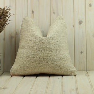 Vintage Kilim Pillow Cover: Hand-Woven Wool, Bohemian Cushion (16x16 inch)