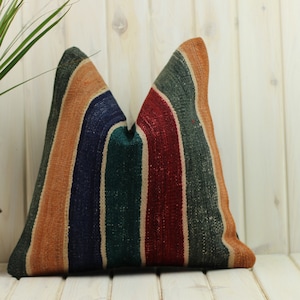 Vintage Kilim Pillow Cover: Hand-Woven Wool, Bohemian Decor (16x16 inch)
