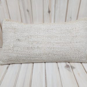 12 &#39;&#39; x 24 &#39;&#39; Zoll Kilim Kissenbezug, Dekokissen, türkisches Kelim Kissen, Teppichkissen, handgemachtes Kissen, Kelimkissen, ethnisches Kissen