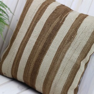 Handmade Kilim Pillow Cover: Vintage Turkish Wool Cushion, 16x16 inch