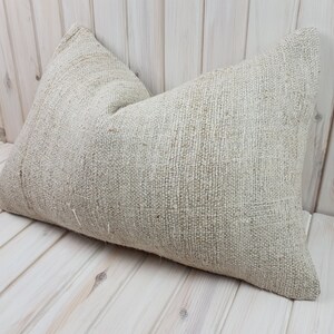 Handmade Wool Lumbar Pillow Cover: Vintage Turkish Kilim, 24x16