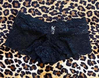 Pantalones cortos de festival de encaje negro (stock muerto)