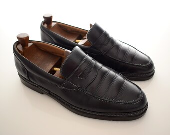 bally classic loafers
