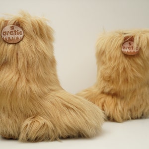 vintage Arctic Goat Fur winter womens or mens Boots / size EUR 42 EUR 43 Yeti Boots Snow image 3