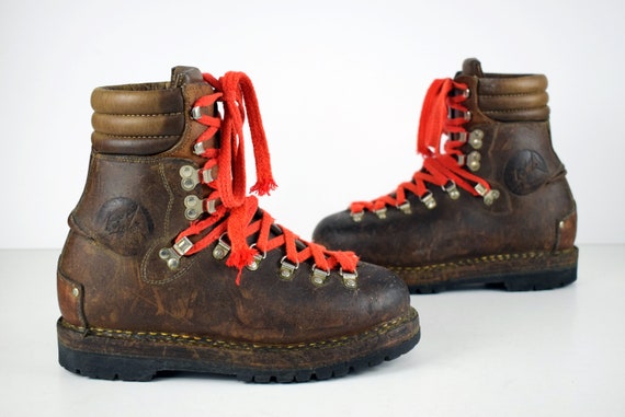 Vintage LOWA Hiking Boots Leather Boots / Size UK 7 40.5 -