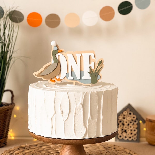 Ein Lucky Duck Cake Topper, Stockenten 1. Geburtstag Dekoration, Stockenten Party, Stockenten Kuchen Topper, Junge erster Geburtstag Dekor, Enten Topper