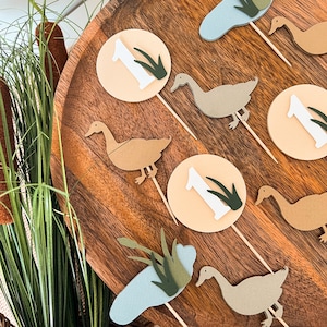 Eine glückliche Ente Cupcake Toppers, Junge erste Geburtstag Dekorationen, Stockente Enten Party, Ente 1. Geburtstag, Ente Babyparty, neutrale Babyparty