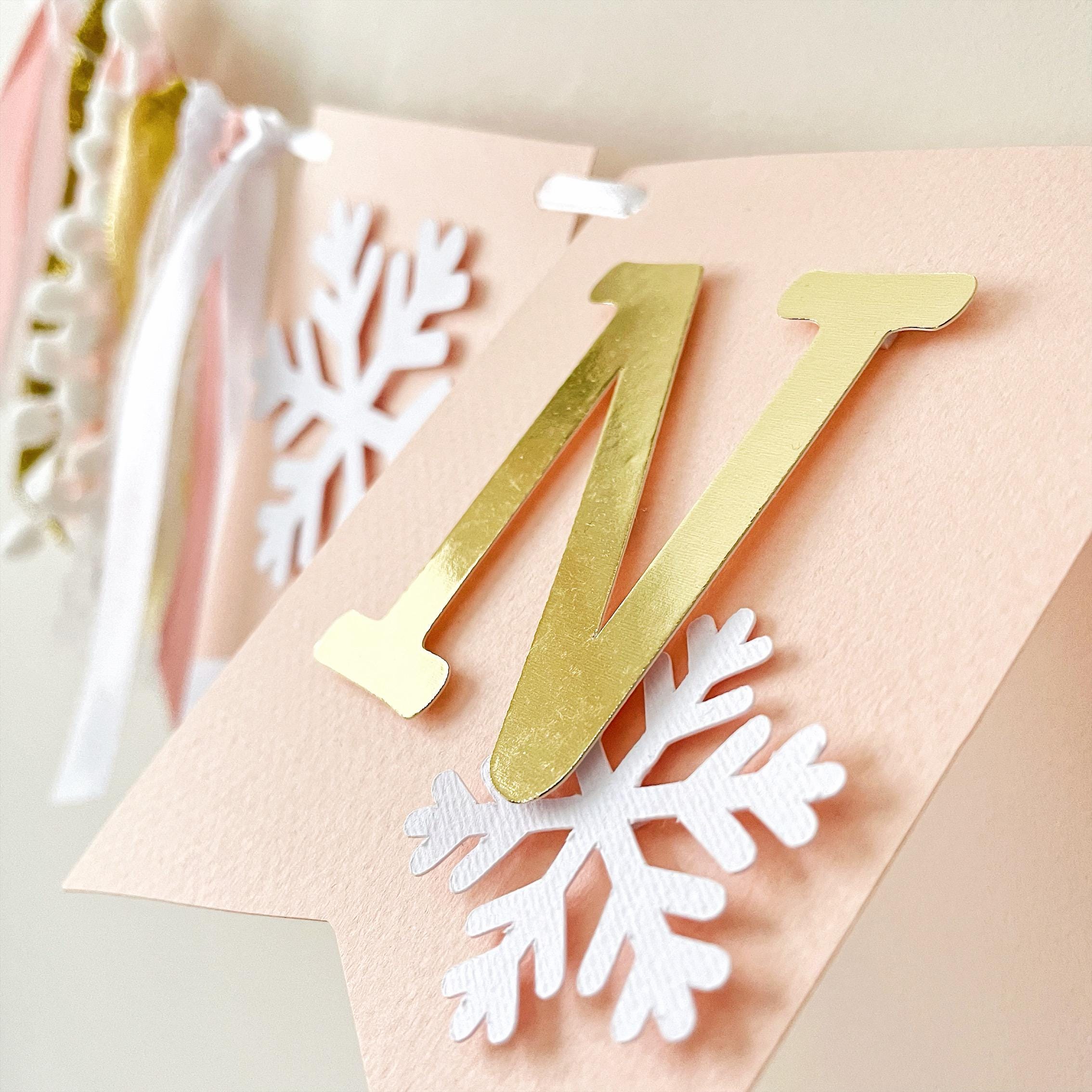 Onederland - Sfondo invernale Onderland, decorazione per il primo compleanno, per ragazza, colore: Rosa e argento, motivo fiocco di neve, per foto cabina, 2,1 x 1,5 m