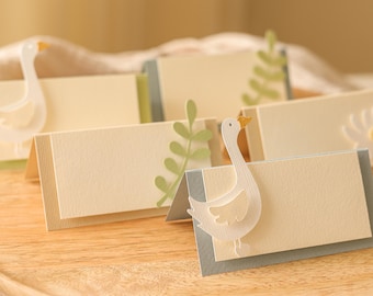 Tarjetas de lugar de Silly Goose - Carpas de comida para baby shower y primer cumpleaños