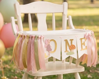 Guirnalda para trona de primer cumpleaños con temática de hadas - Decoración del bosque encantado