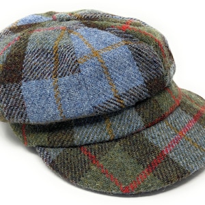 Cappello BakerBoy da donna in Harris Tweed in tartan MacLeod