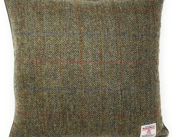 Harris Tweed Cushion Cover – Green Herringbone, 17” Wool Throw Pillow, Handmade with Zip Closure