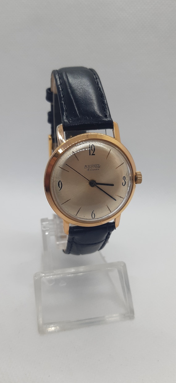 Rare soviet wrist watch for men .Mechanical wach Ussr men's watch.USSR mechanical watch. VOSTOK 2209 mechanical watch USSR. 1970s.