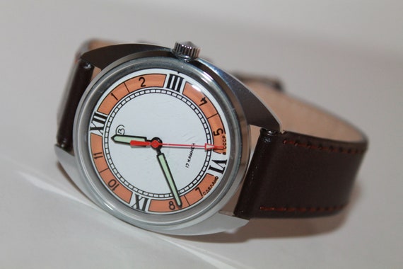 Vostok soviet wrist watch for men 1970s.Mechanical wach Ussr men's watch.USSR mechanical watch. VOSTOK 2409 mechanical watch USSR. 1970s.