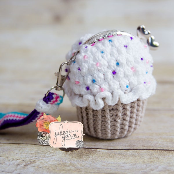 Cupcake Clutch Crochet Coin Purse Pattern ~ Digital Download ~ PDF ~ Kiss Clasp Metal Frame Crochet Coin Purse