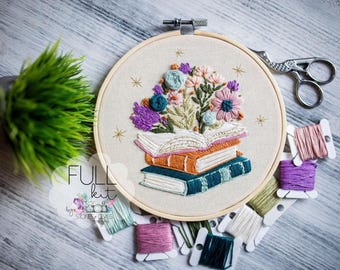 Petals & Pages {Book lover} Embroidery: Beginner DIY Kit