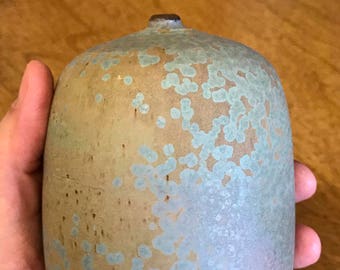 Rose Cabat Feelie - Pale Dusty Blue with Olive Crystalline, 1960s-70s -JC32