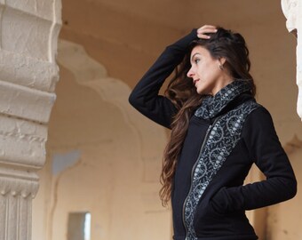 Chaqueta negra, estampado geométrico de luna, chaleco urbano, ropa para festivales.
