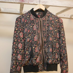 Indian Bomber jacket,boho jacket,Floral Print Bomber Jacket, Bomber jacket with floral print,Indian Silk bomber, Slow Fashion,Vintage Bomber image 7