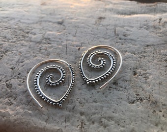 Pendientes en espiral, impresionantes aros en espiral, diseño delicado, pendientes boho, pendientes étnicos