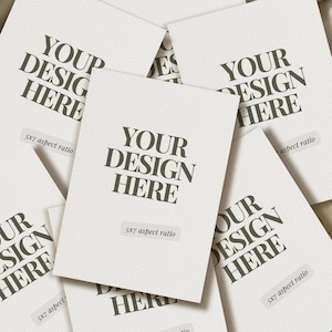 Mockup di invito di nozze, mockup di biglietto di auguri, mockup di invito, invito per feste 5x7, mockup di baby shower neutro minimale canva psd WPM85