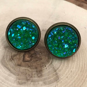 Green Druzy Studs, Green Sparkle Earrings, Glittery Green and Antique Bronze Druzy Stud Earrings
