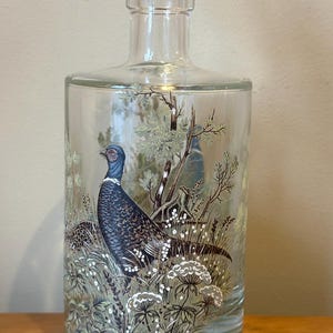 Pheasant Design on 500ml Heavey Base Decanter Bottle