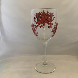 Welsh Dragon Designs on Tall Wine Goblet  Glass
