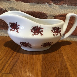 Welsh Dragon Designs on 5oz Sauce /Gravy Boat                            1 ONLY