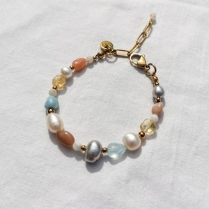 Freshwater Pearl Gemstone Bracelet: Asymmetrical Beaded Jewelry