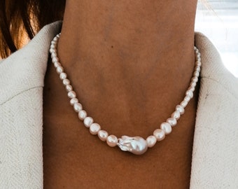 Cassablanca - freshwater pearl necklace