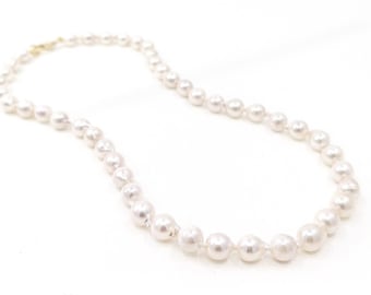 Knotted pearl jewelry