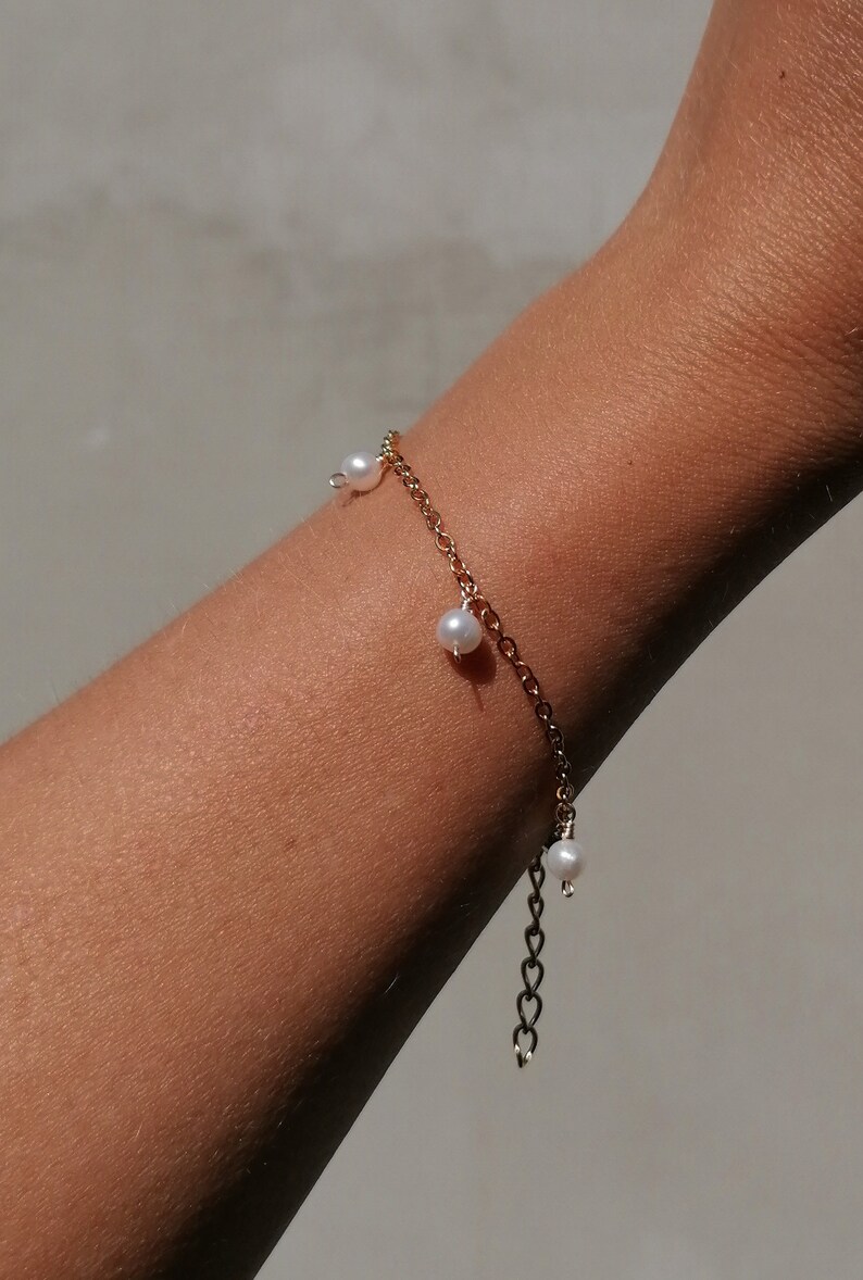 Pearl charm bracelet, dainty pearl chain bracelet, boho bridal jewelry, june birthstone gift image 2