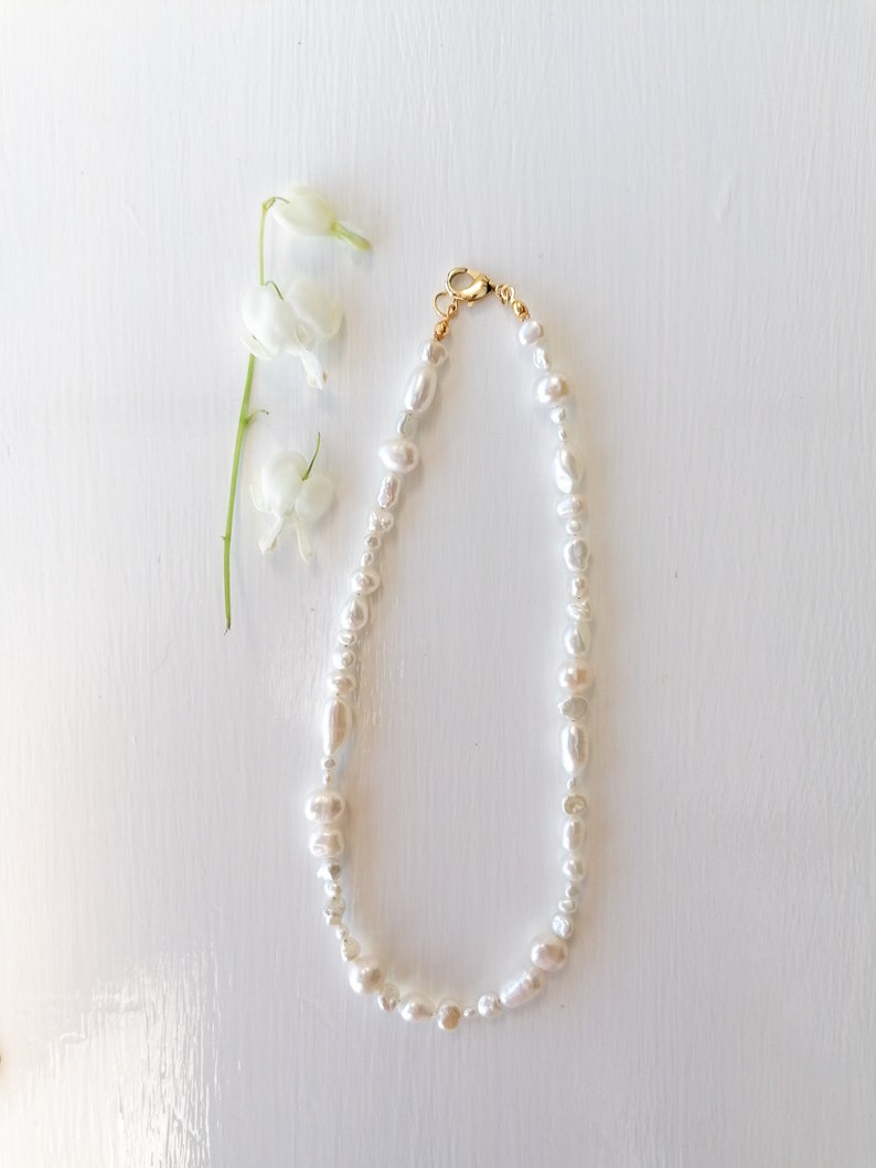 Collier irrégulier de perles d'eau douce, collier de perles véritables, collier de brins de perles modernes, cadeau pour elle image 7