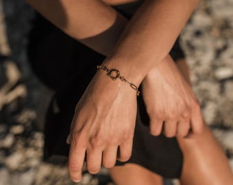 Gold Chain Bracelet with Nautical Clasp, waterproof stainless steel jewelry