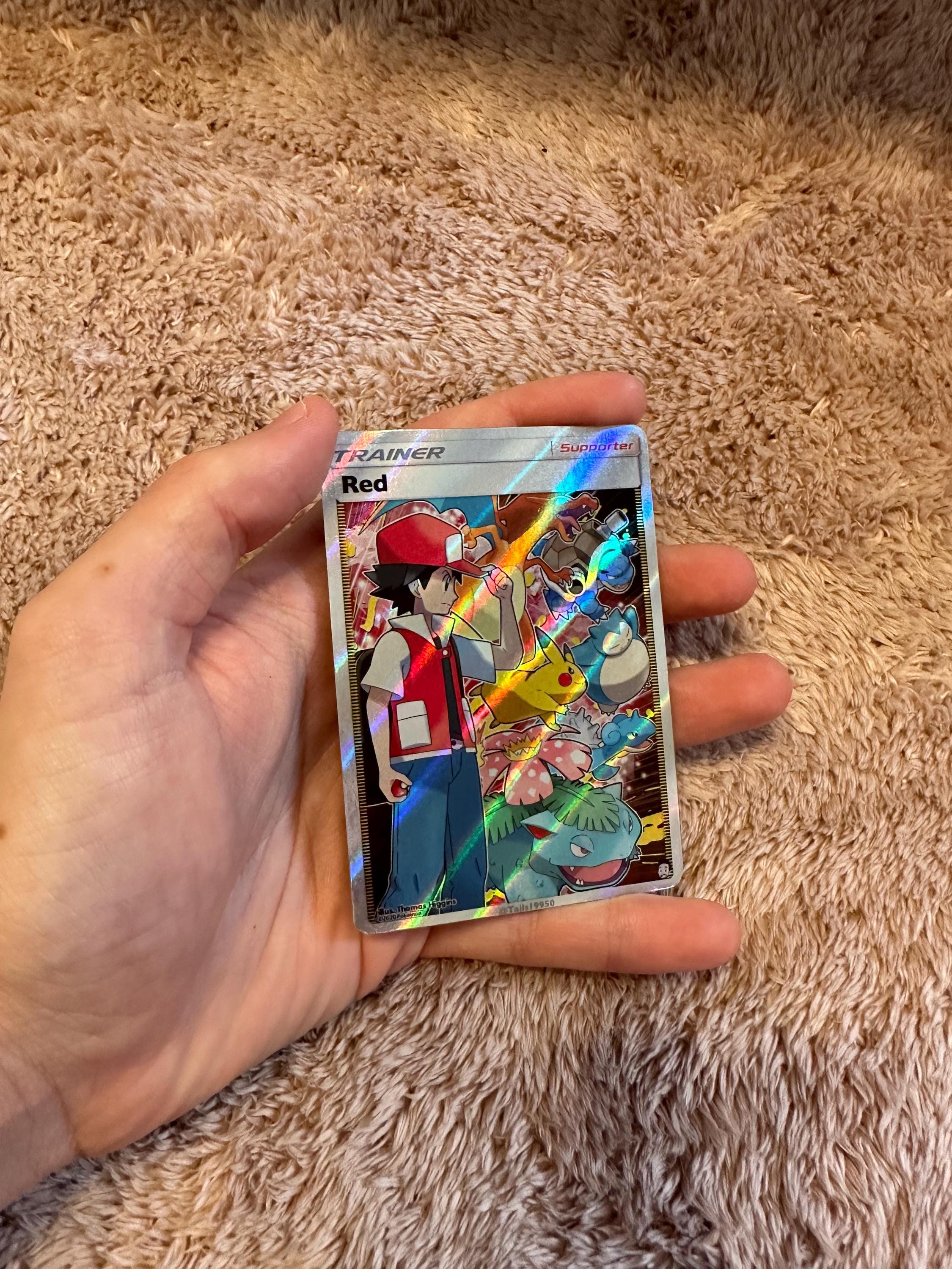 tom thumb pokemon cards got three packs from the vending machine at my local tom thumb : r/ pokemoncards