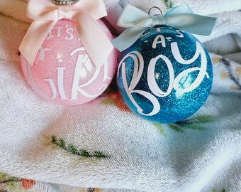 Gender Reveal Party Favor, Its A Boy, Its A Girl, Personalizable Gender Reveal Ornament