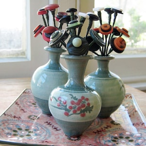 Vintage Button Bouquet: &quot;Feng Three&quot;