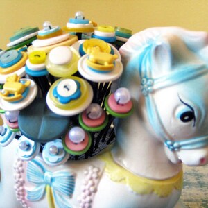 Vintage Button Bouquet: &quot;Billy&quot;